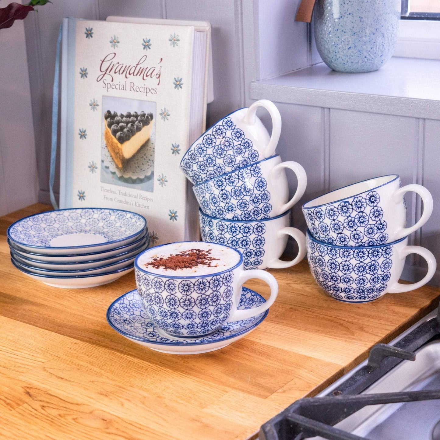 Nicola Spring Patterned Porcelain Saucer - Blue Flower